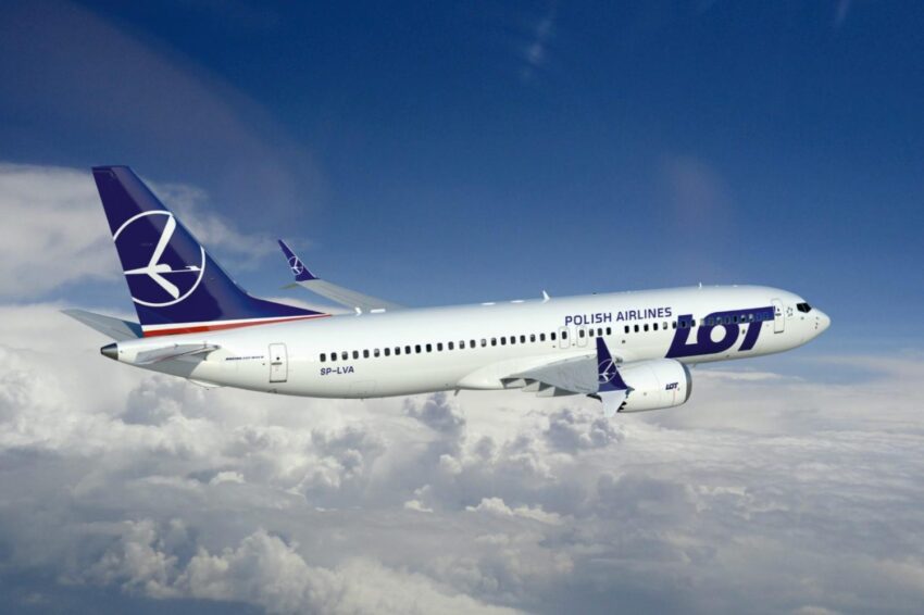 Image of lot polish airlines fleet