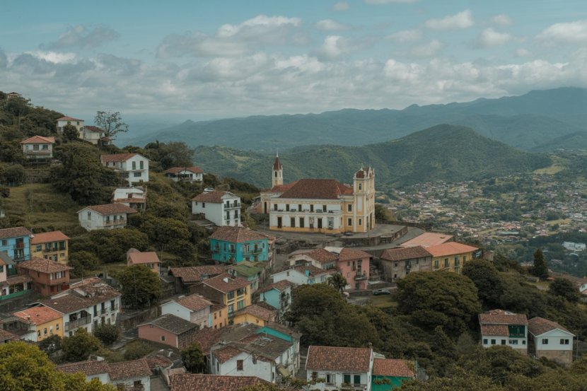 Pirenópolis Keeps Things Fresh With Old Stone Walls And Trails Pirenópolis Keeps Things Fresh With Old Stone Walls And Trails