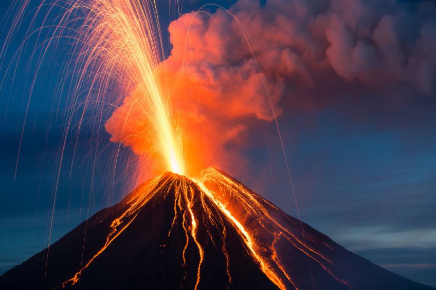 Urgent: Semeru’s Explosive Eruption Rocks Indonesia – Dangerous Ash Clouds Head For Bali, Mass Flight Cancellations Expected! Urgent: Semeru’s Explosive Eruption Rocks Indonesia – Dangerous Ash Clouds Head For Bali, Mass Flight Cancellations Expected!