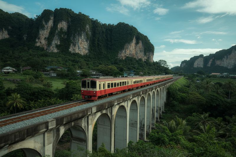 全新跨境旅游列车连接泰国和马来西亚 无缝旅行体验，了解详情