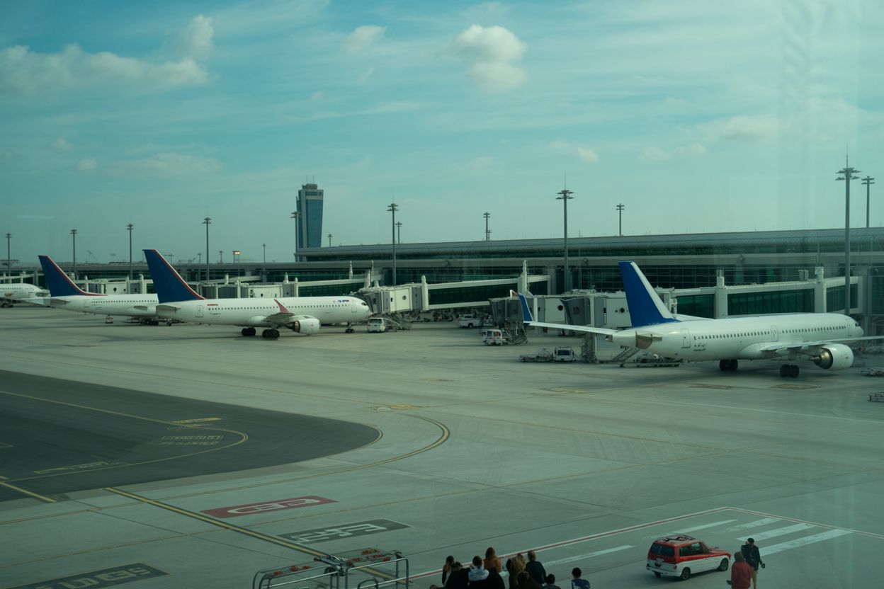 Houston Airport Security Wait Times Soar As Tsa Staffing Shrinks During Shutdown: Everything You Need To Know