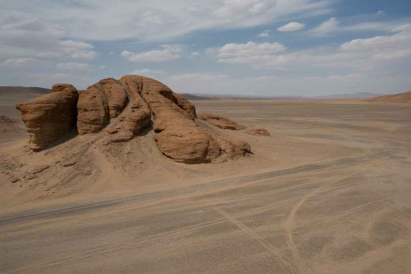 Experience The Best Of Mongolia’s Desert: Khongoryin Els Offers Thrilling Camel Rides And Scenic Views