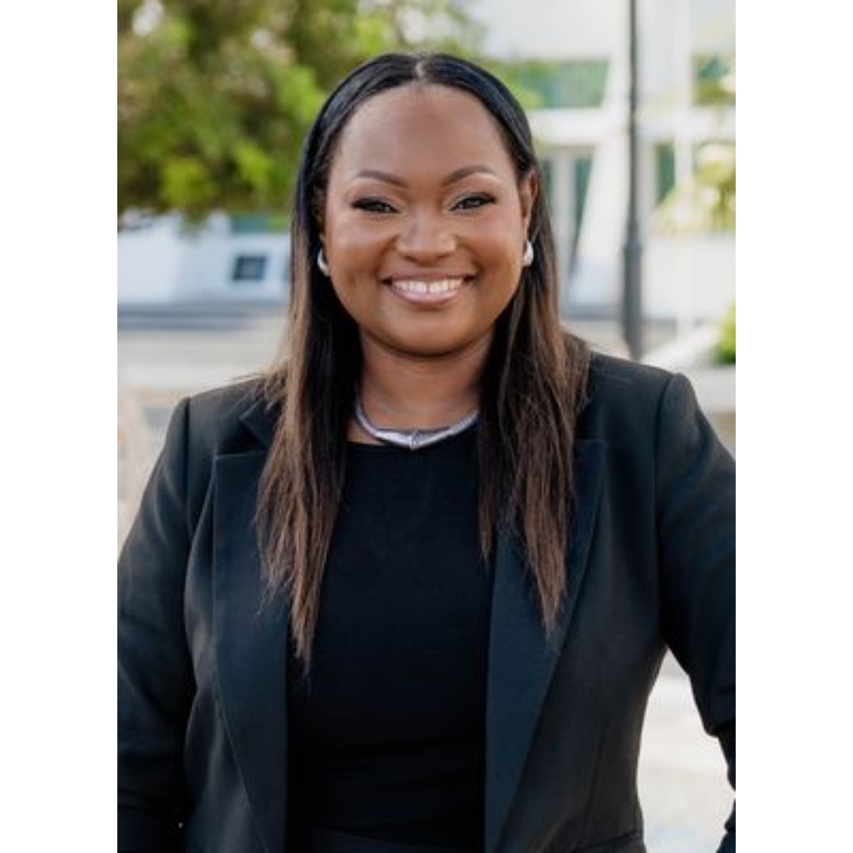 Luxury Hotel One | Gt Taps Donnette Hoilett For Key Sales Role In Grand Cayman
