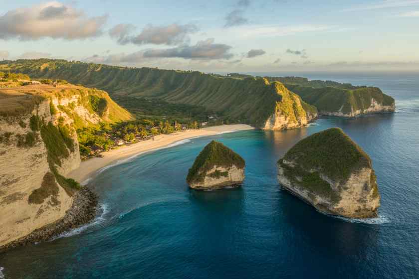 Environmental Concerns Lead To Suspension Of Glass Elevator Project In Nusa Penida