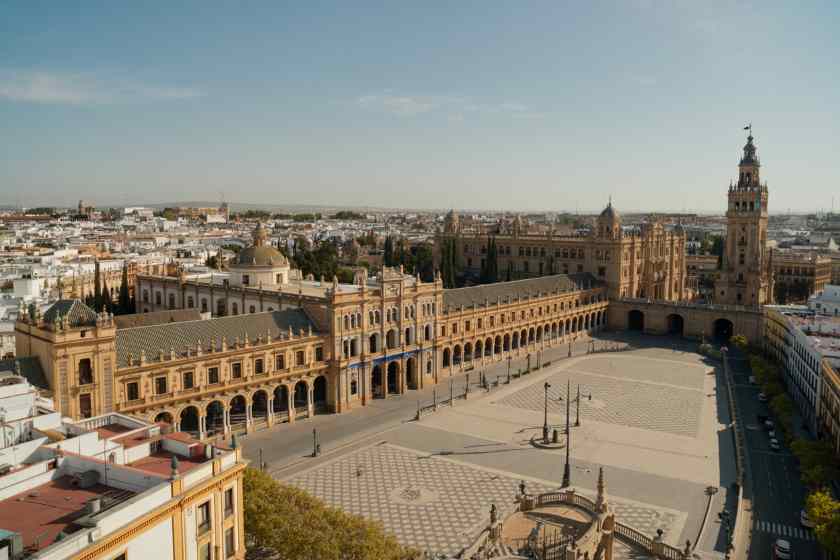 Experience Seville Like Never Before: Helicopter Tours Offer Stunning Views Of Landmarks