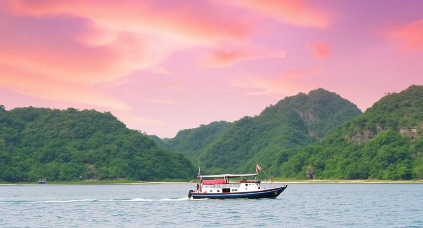 St. Martin’s Island in Bangladesh Introduces New Vessel Services to Support Eco-Tourism and Ensuring its Sustainable Growth and Environmental Preservation
