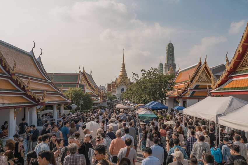 The maha loi krathong festival in ayutthaya elevates thailand's cultural tourism with traditional rituals and modern attractions, positioning the city as a global destination.