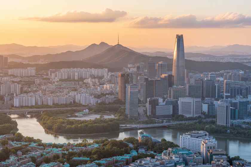 Rising Visitor Numbers Fuel Overtourism Concerns in South Korea’s Popular Destinations