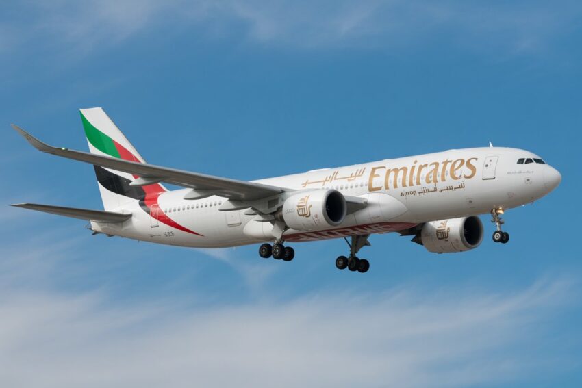 Emirates-plane-do-not-show-any-text_logigebhscukvvg5foc4cw_l0rd5w9ptyyw8gzoksvwva - travel and tour world Uk airport shake-up will disrupt emirates and etihad passengers' travel plans this winter – here's what you need to know
