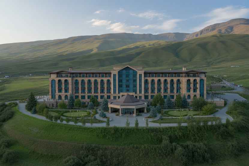 The Most Luxurious Stays in Armenia: Discover the Hidden Gems That Will Blow Your Mind and Redefine Your Travel Experience!