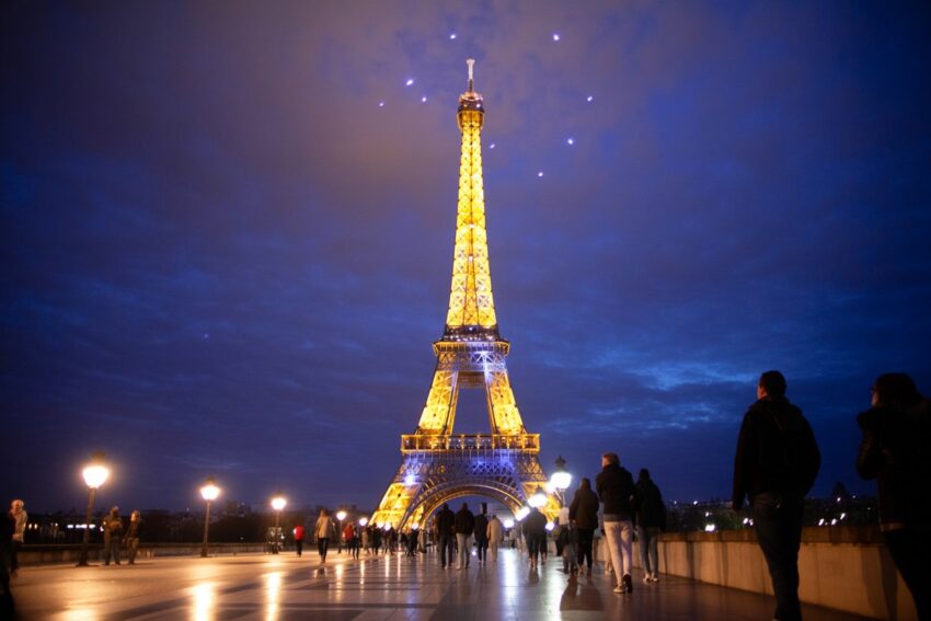 P - travel and tour world