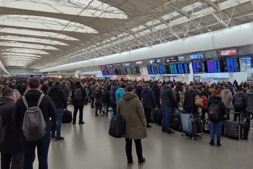 Lufthansa, Swiss, Air France, Icelandair, TAP Air Portugal, and More Airlines,
Portugal's General Strike, 