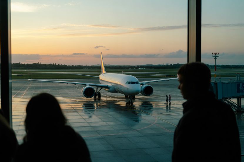 Massive disruptions at Paris Charles de Gaulle and Orly airports: 73 cancellations and 713 delays, affecting Air France, easyJet, British Airways, and more.
