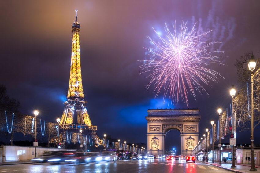 Paris - travel and tour world