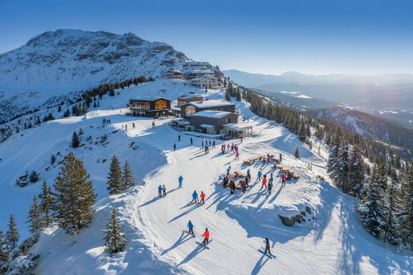 Greece's Unstoppable Tourism Surge in 2026: Shattering Records and Becoming Europe’s Top Travel Powerhouse!