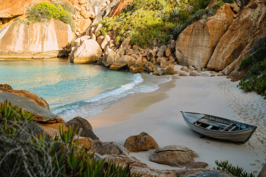 Tourism Australia launches tender for PR & social media services in the UK & US aiming to boost travel interest with strategi, attention-grabbing campaigns.