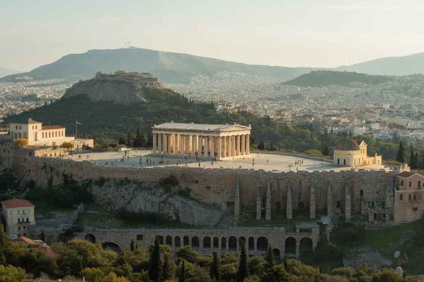 Greece Sets New Tourism Revenue Record In 2025 With Billions In Earnings