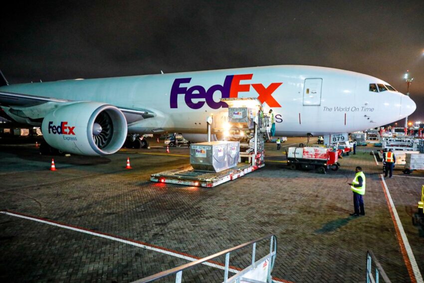 Kenya airways partners with fedex at jkia to revolutionize ground handling, strengthen nairobi as east africa’s premier cargo and logistics hub - travel and tour world Kenya airways partners with fedex at jkia to revolutionize ground handling, strengthen nairobi as east africa’s premier cargo and logistics hub