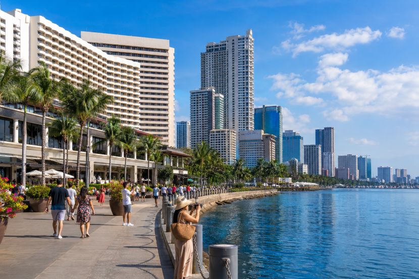 Beautiful skyline and waterfront in manila, philippines.