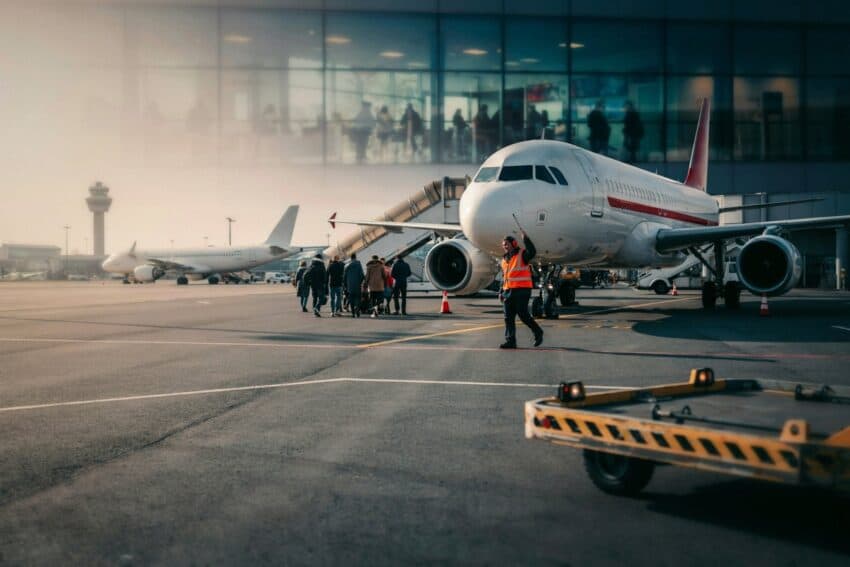 Airlines in travel sector under spotlight as easyjet faces market pressure, investor concerns, uk aviation scrutiny and intensifying european low-cost flight competition - travel and tour world Easyjet