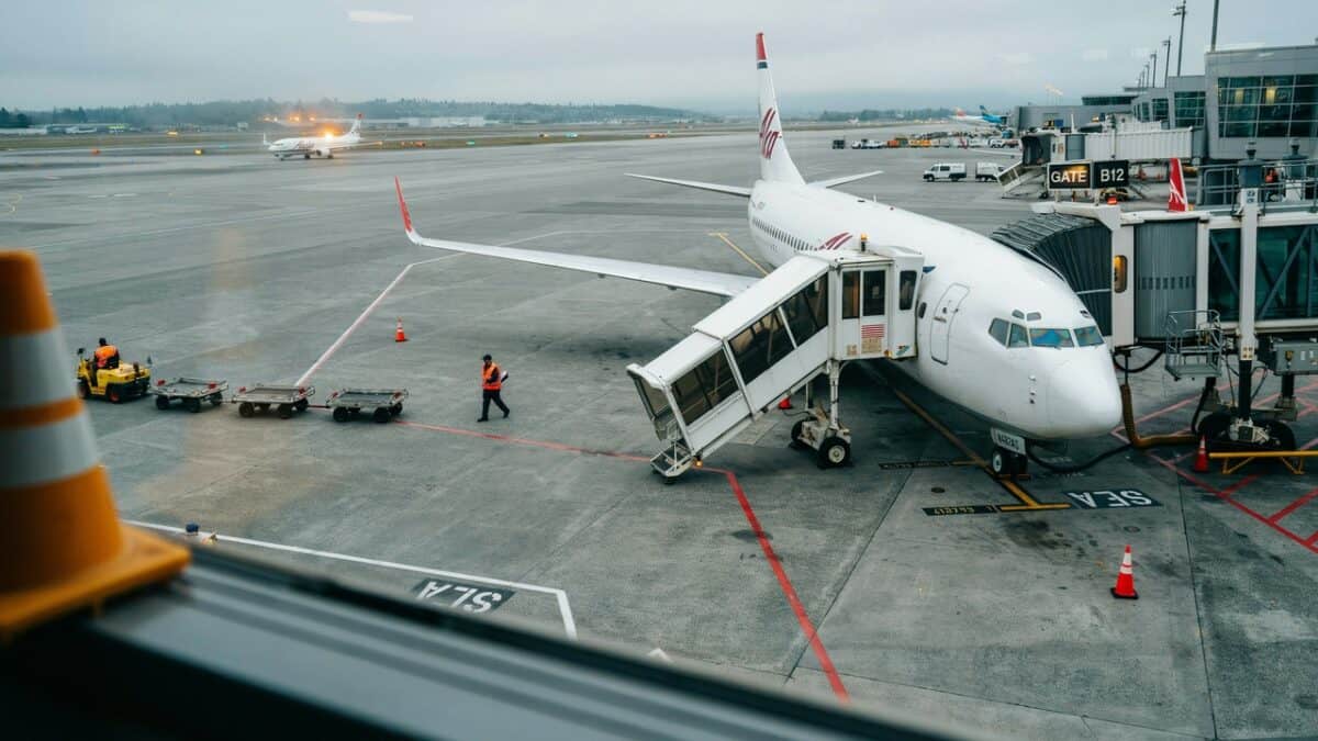 Airlines-america-alaska-new-