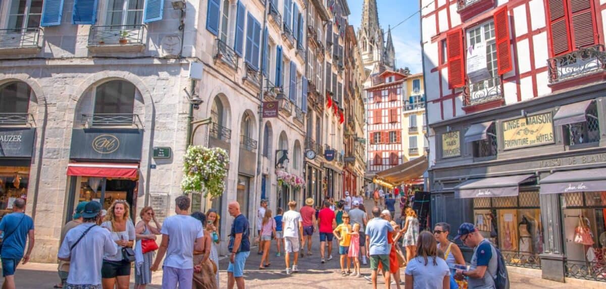 France_tourism - travel and tour world Explore the verified reports on gironde and landes tourism 2026. Discover how a historic influx of european and domestic visitors from nantes and toulouse was tragically disrupted by the july wildfires, and what it means for the economy.