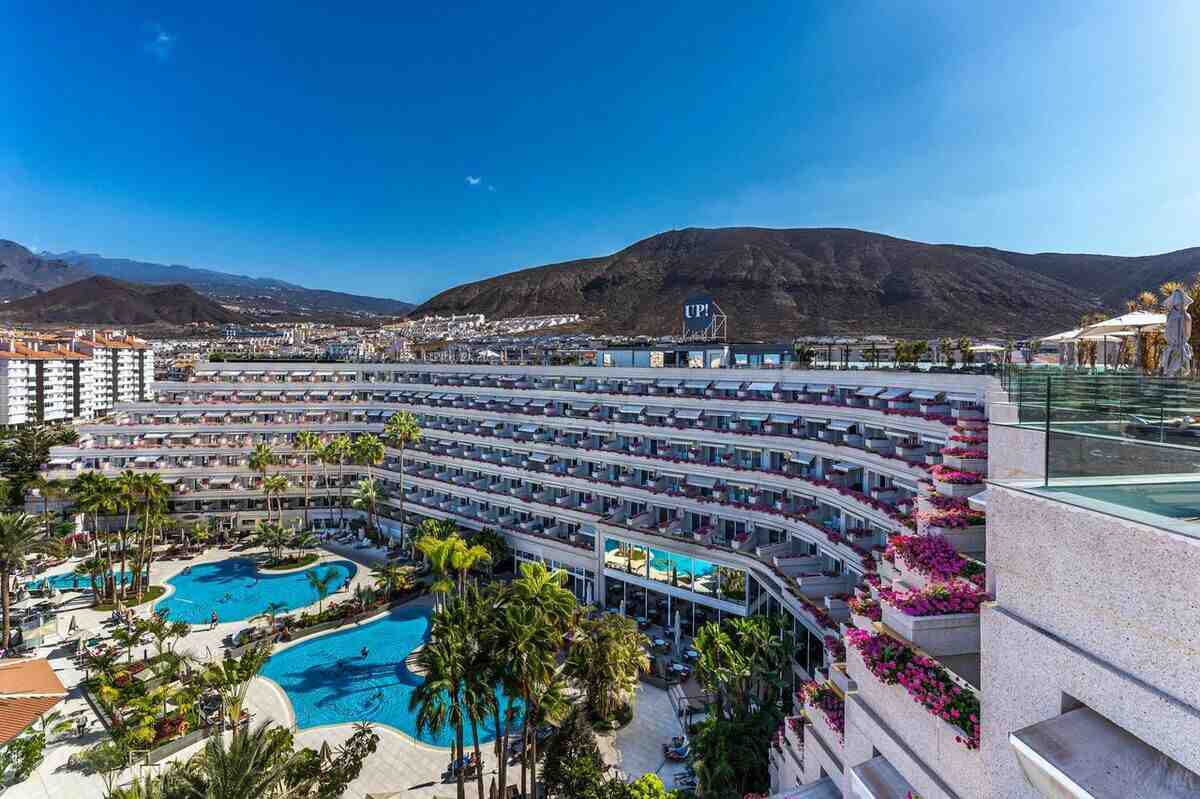 Spring hotels