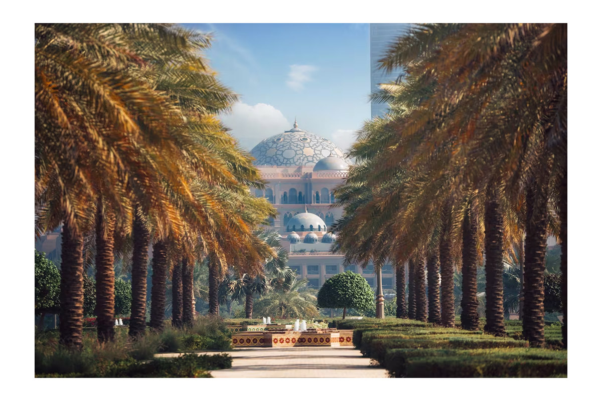 Gcc pre-emptive tourism protection: abu dhabi’s free insurance & the 2026 unified visa shift