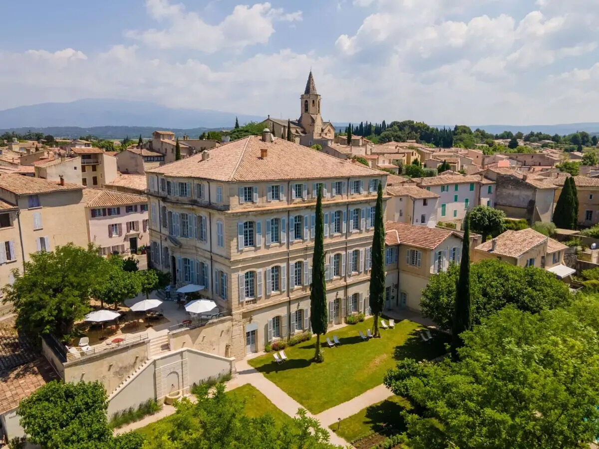 Accor