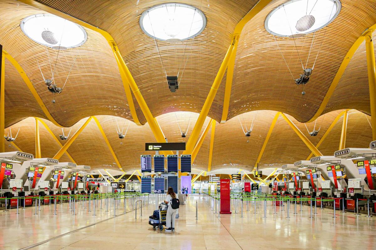Adolfo suárez madrid-barajas airport