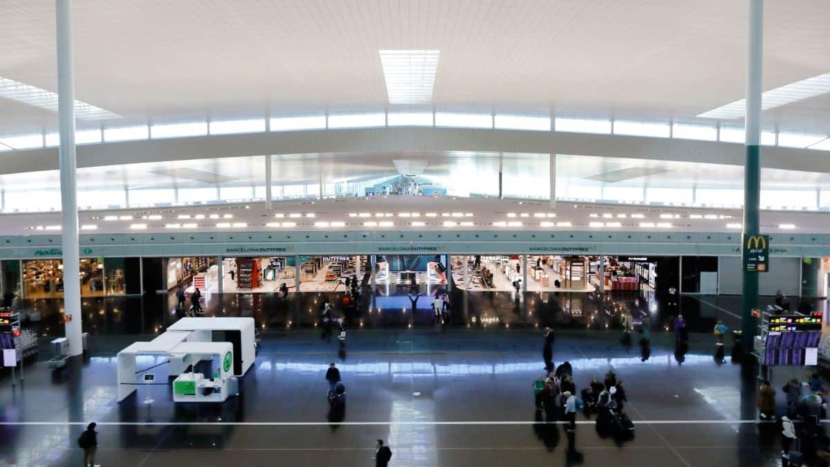 Key hubs in europe see flight disruptions