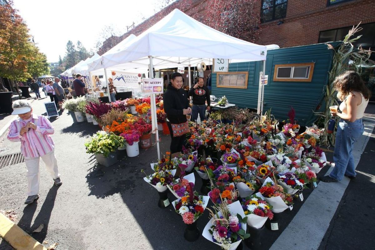 Bend fall festival