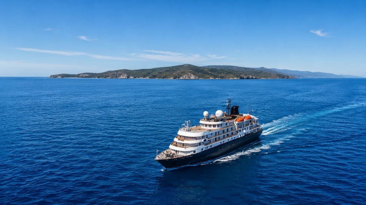 Greek cruise line blue zephyr starts aegean sea voyages with new small ship adventures