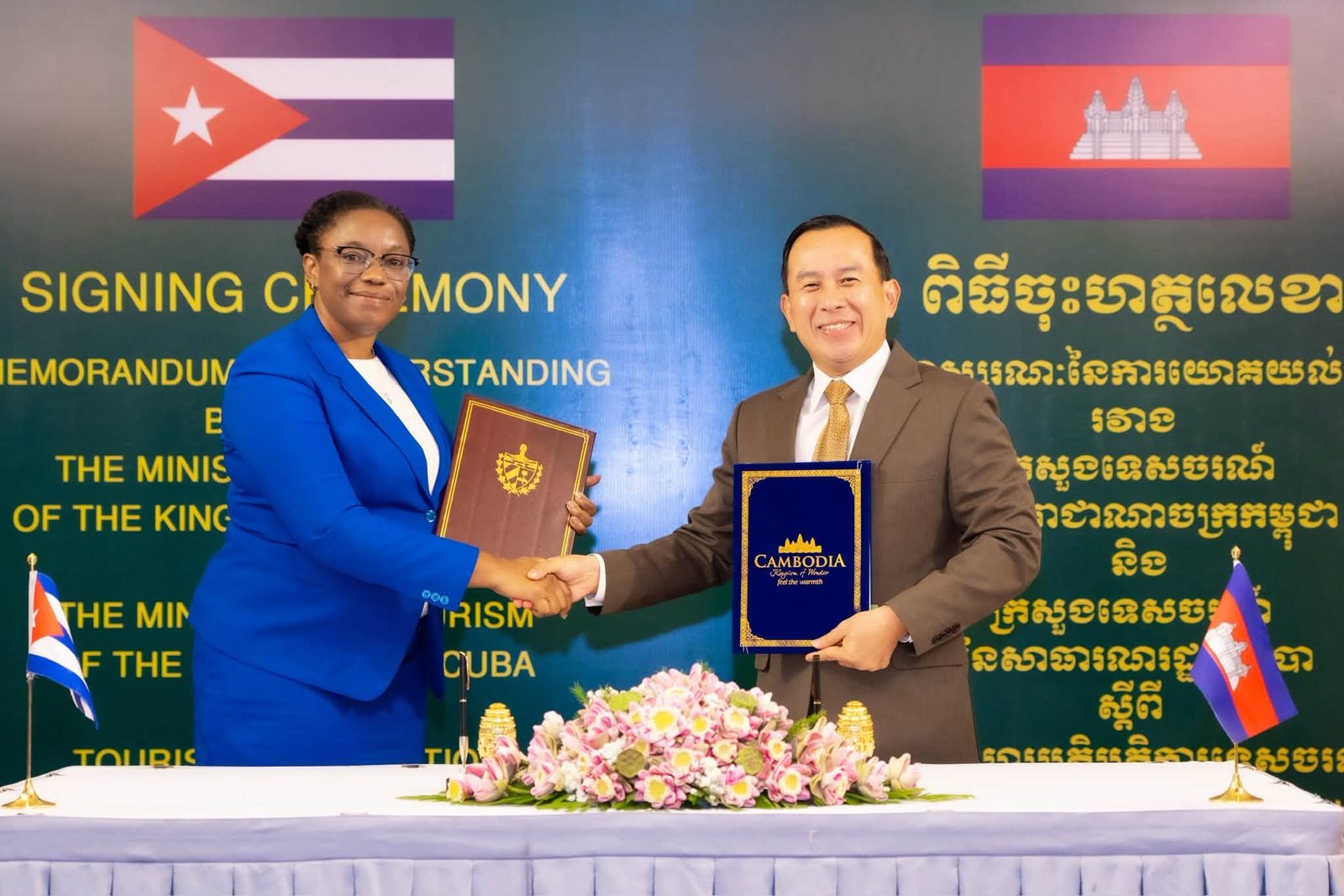 Cambodia and cuba strengthen new tourism ties