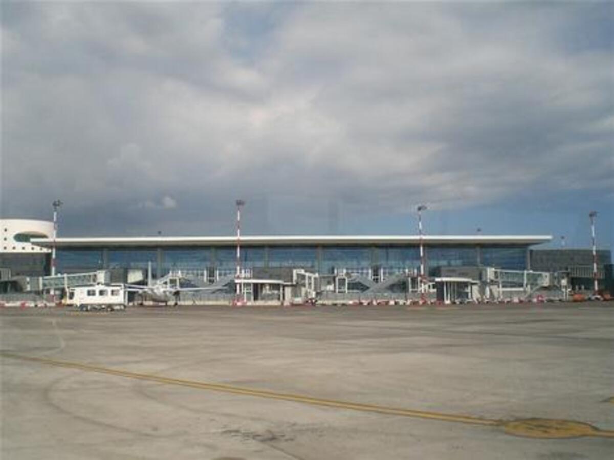 Catania-airport-flight-suspension