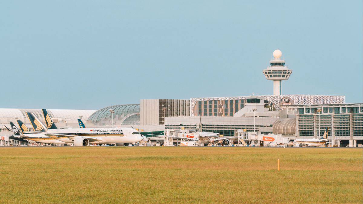 Asian airports competing for international transit passengers