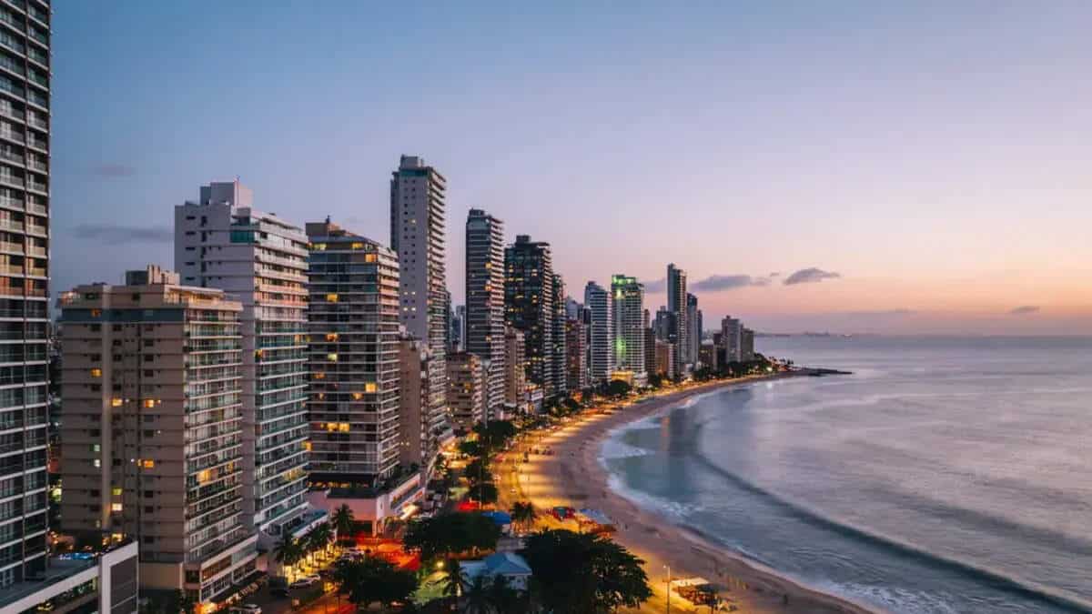 Nordic travellers exploring colombia tourism destinations