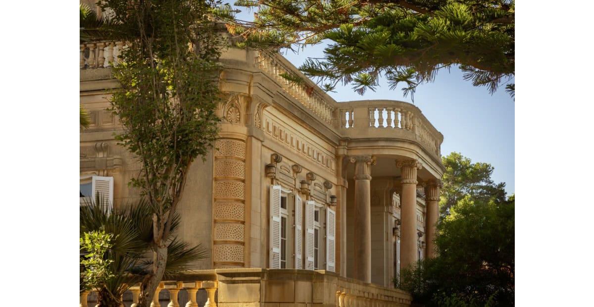 Corinthia