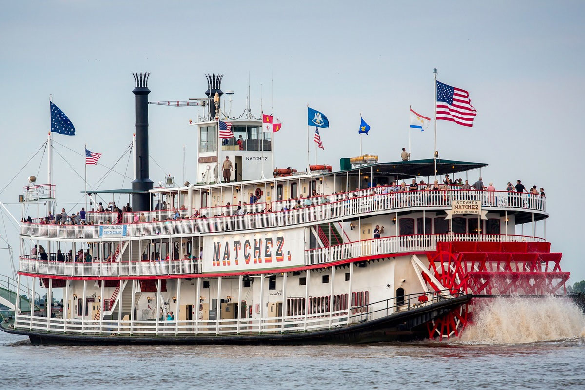 Us river cruise crisis: low water levels ground ships in memphis and st louis