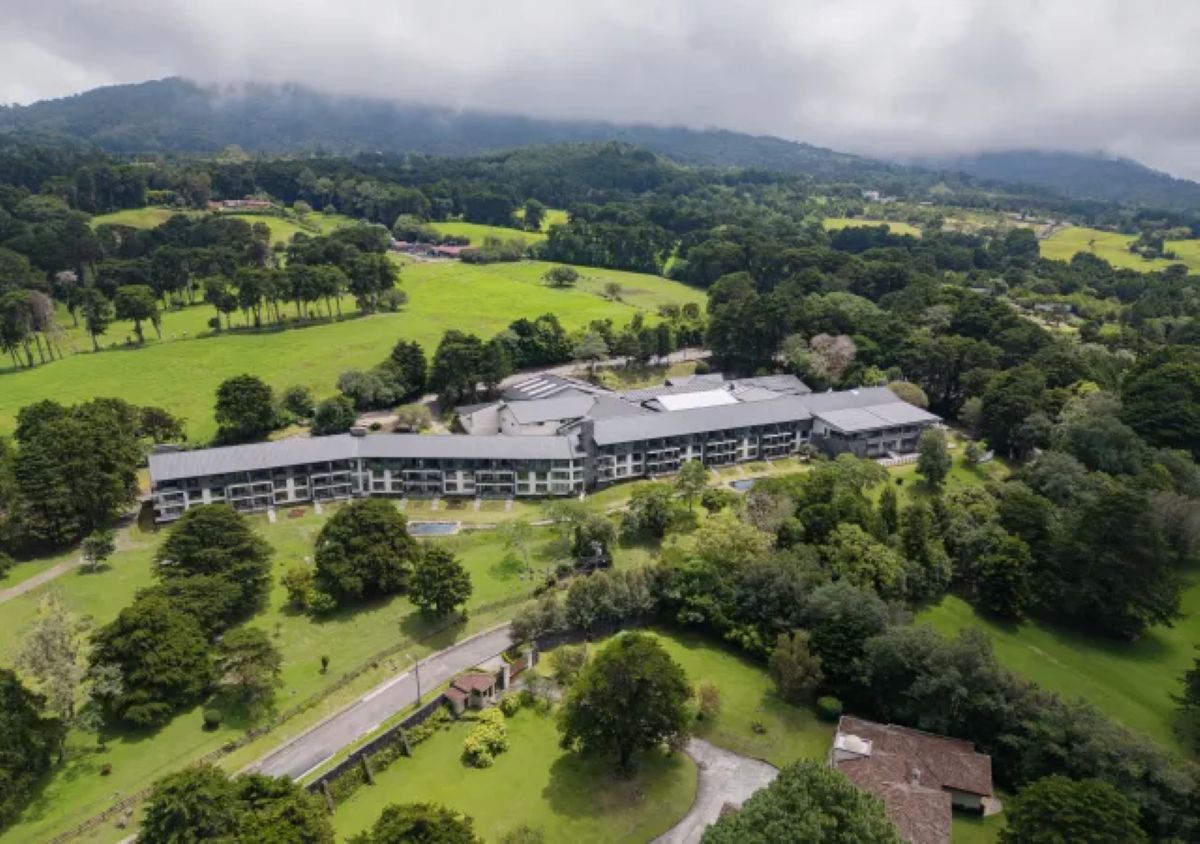Hilton debuts montara hotel in costa rica