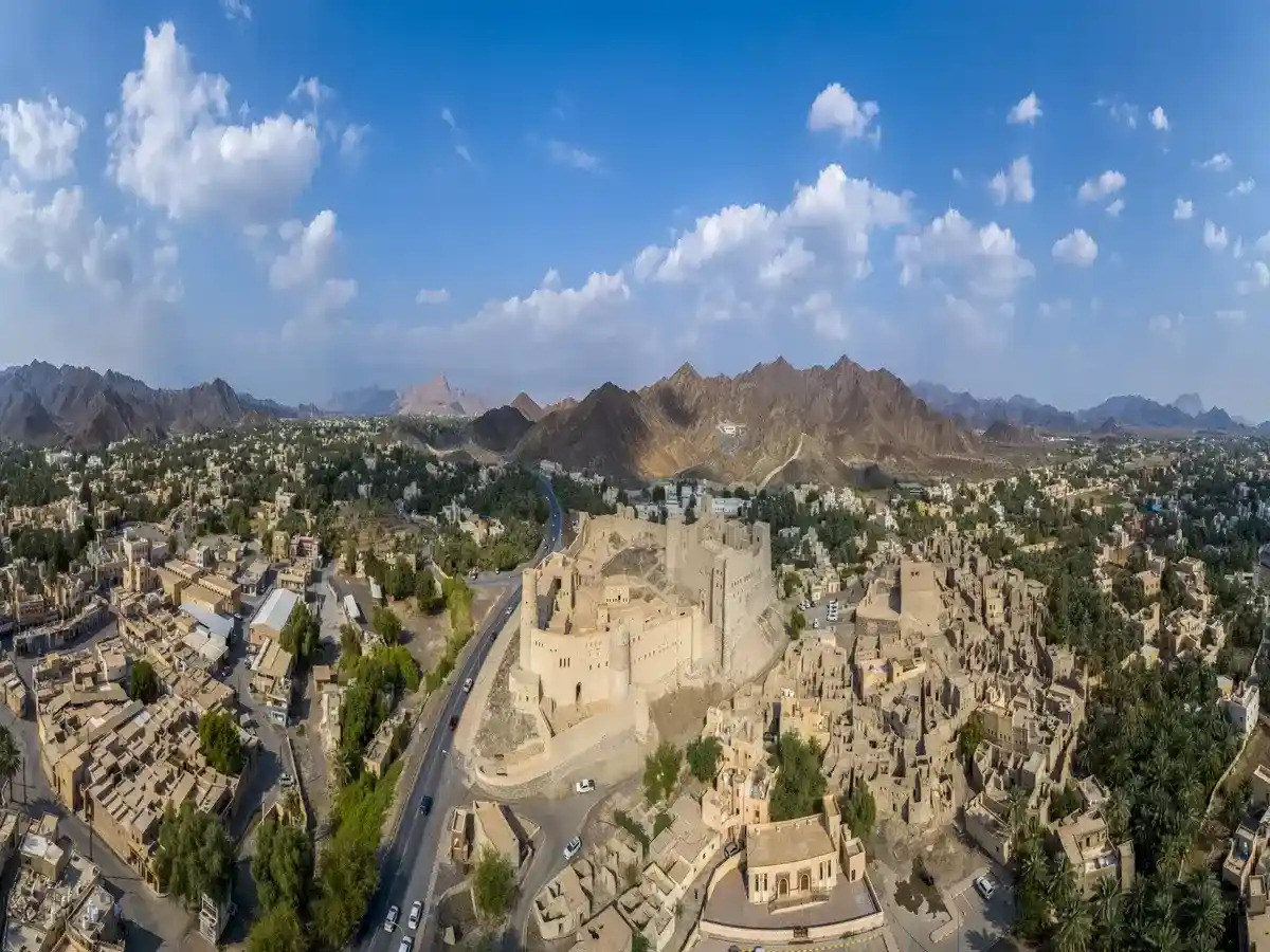 Oman desert and mountain landscapes showcasing tourism appeal