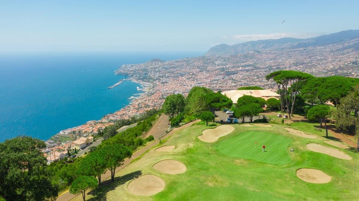 Madeira golf tourism