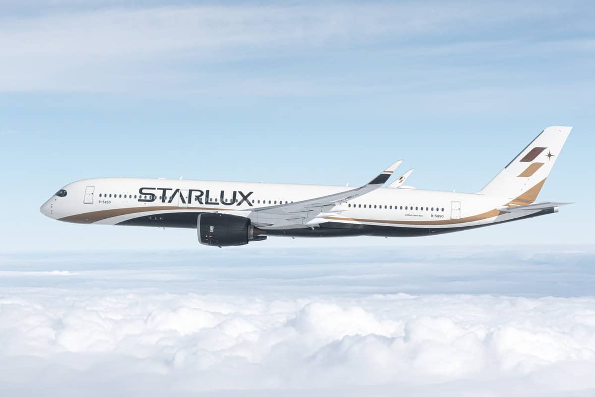 Starlux airlines