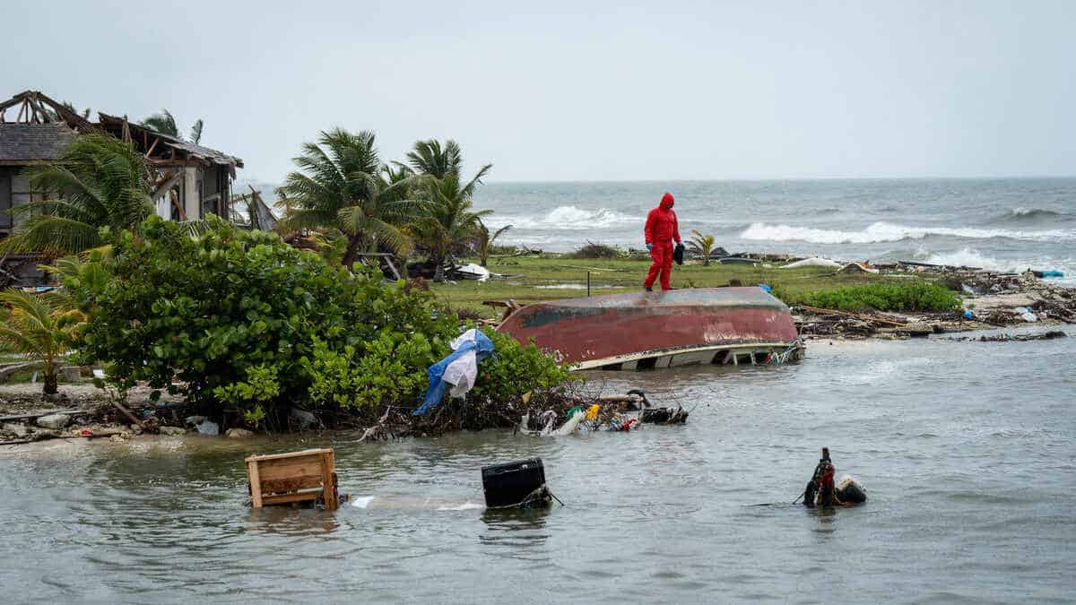 Mexico and the united states are facing major weather threats as hurricane polo and tropical storm nolo