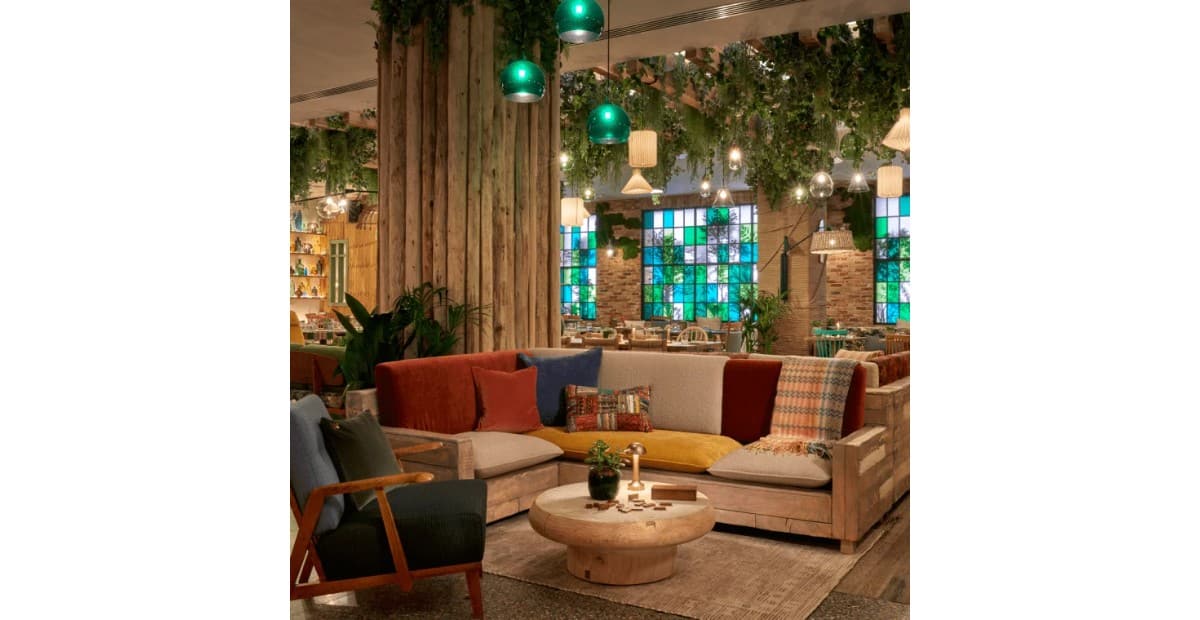 Treehouse hotels