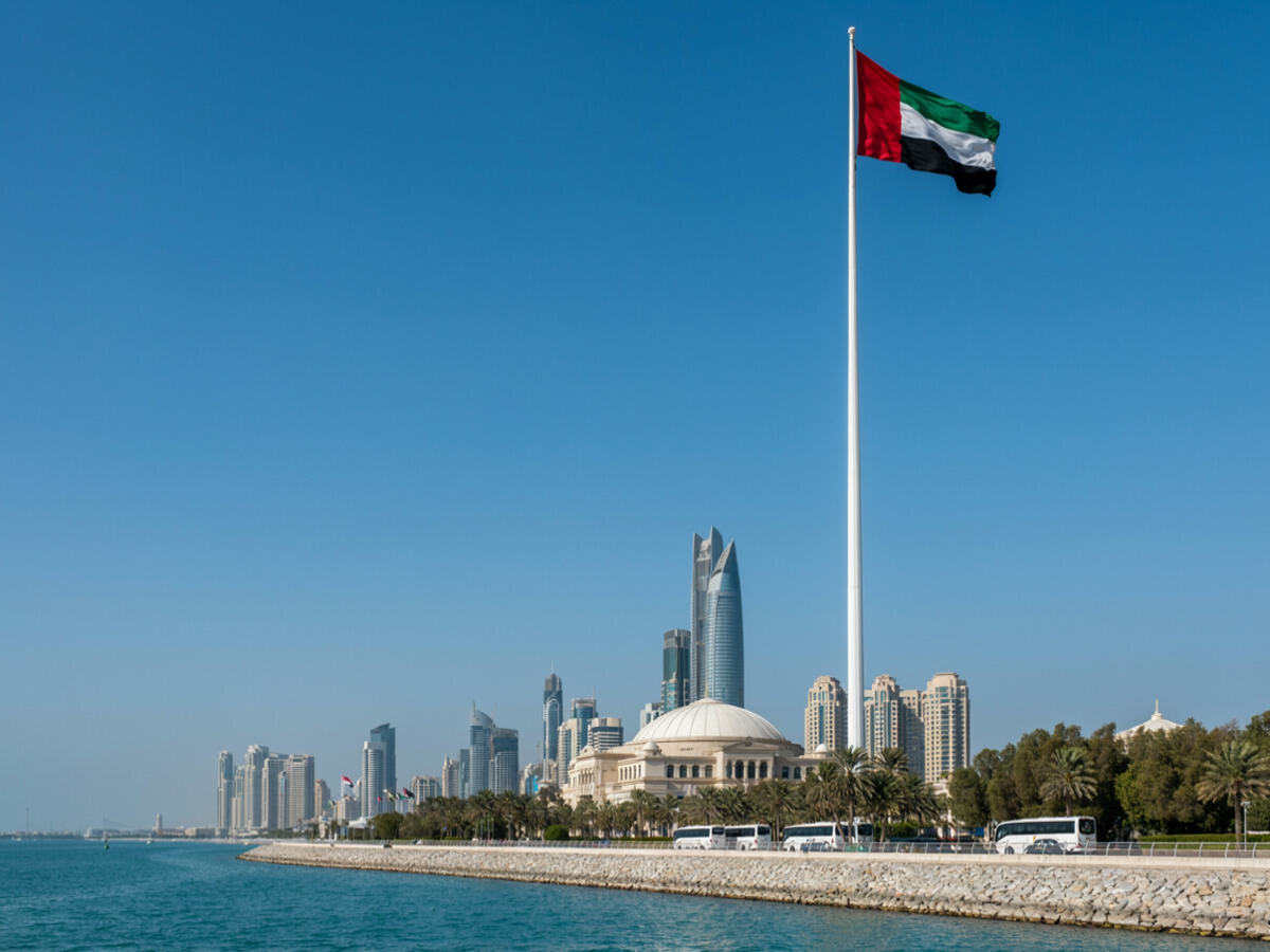 UAEはスリランカと連携し、投資、航空、ホスピタリティの関係を強化して新たな観光の未来を築く