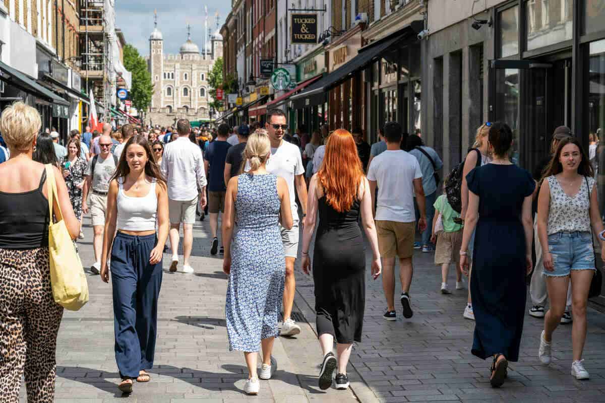 UK
Travel Alert