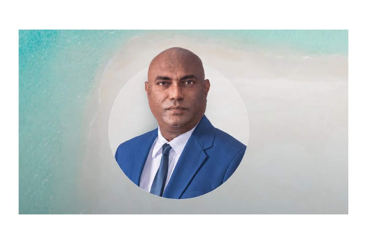 Mr. Abdulla yasir, ceo and managing director of visit maldives corporation, discussing the visit maldives 2027 initiative at atm dubai