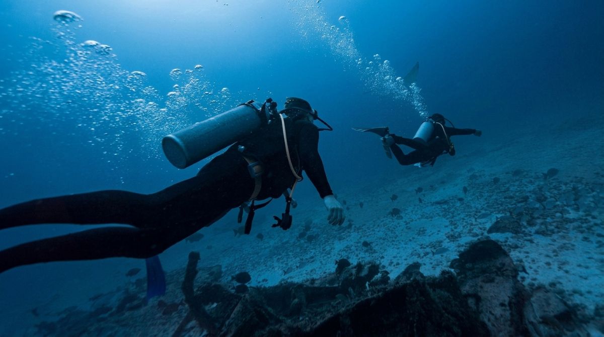Saudi arabia joins qatar to spotlight marine tourism as middle east destinations strengthen diving and luxury yacht services