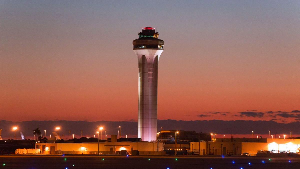Flights Cancelled Across America As Atlanta, Houston, and Other Airports Face 170 Cancellations And 2,559 Delays, Disrupting Travel Throughout The Country